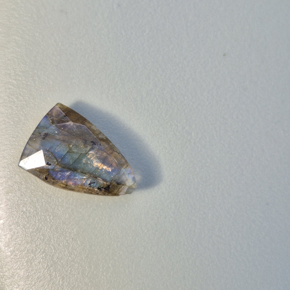 Natural Labradorite - Picture 4 of 11